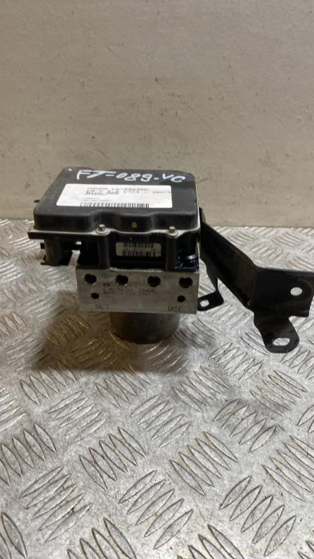 Bloc ABS (freins anti-blocage) HONDA FR-V Diesel - 1