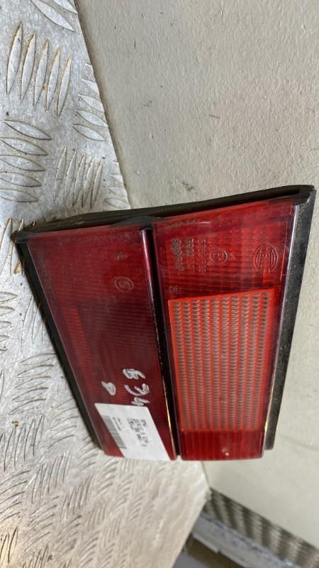 Feu arriere secondaire droit (feux) BMW SERIE 5 E34  - 1