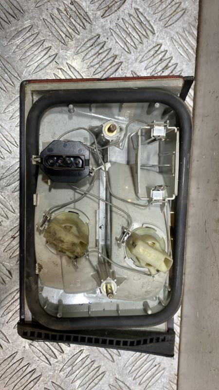 Feu arriere secondaire droit (feux) BMW SERIE 5 E34  - 1