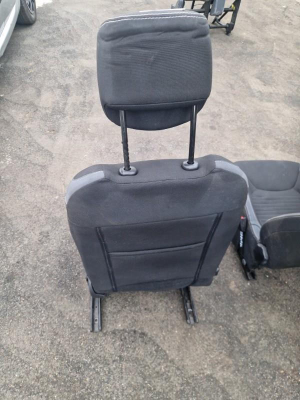 Siege avant gauche RENAULT CLIO 4 PHASE 1 Diesel - 1