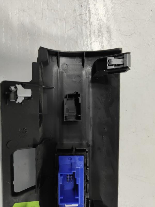 Commande de reglage hauteur de phare PEUGEOT 308 2 PHASE 2 Essence - 1