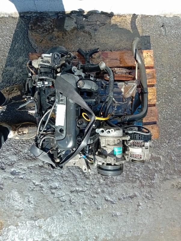 Moteur RENAULT CLIO 2 PHASE 2 Essence - 1