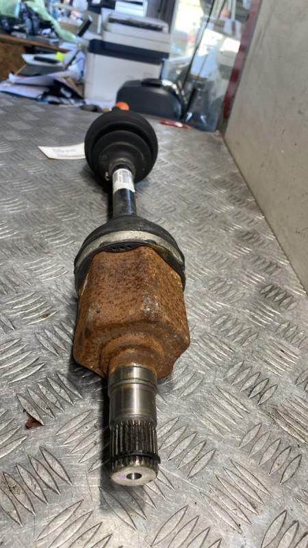 Cardan gauche (transmission) VOLVO V 40 2 Diesel - 1
