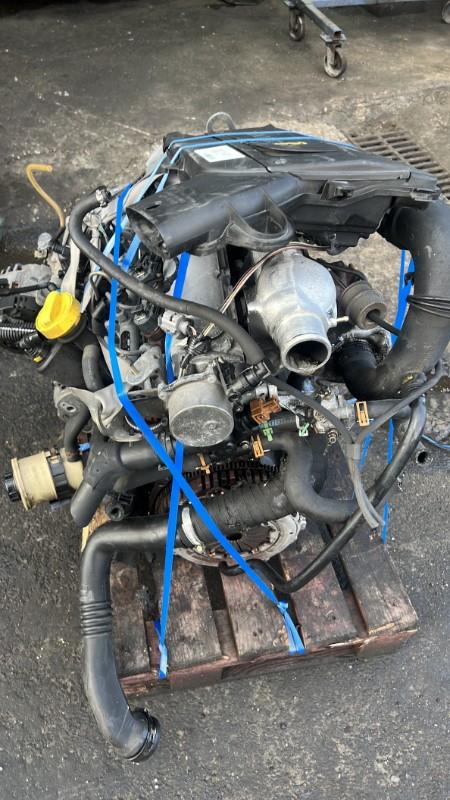 Moteur RENAULT SCENIC 1 PHASE 2 Diesel - 1