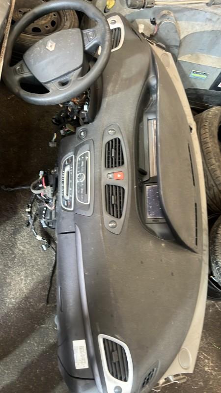 Tableau de bord RENAULT SCENIC 3 PHASE 1 Diesel - 1