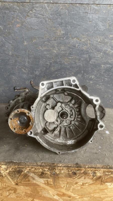Boite de vitesses VOLKSWAGEN GOLF 3 Essence - 1