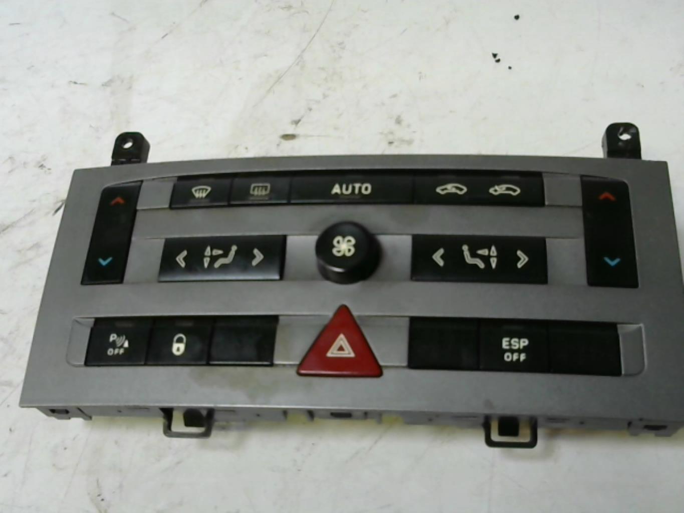 Commande chauffage PEUGEOT 407 PHASE 1 Diesel - 1