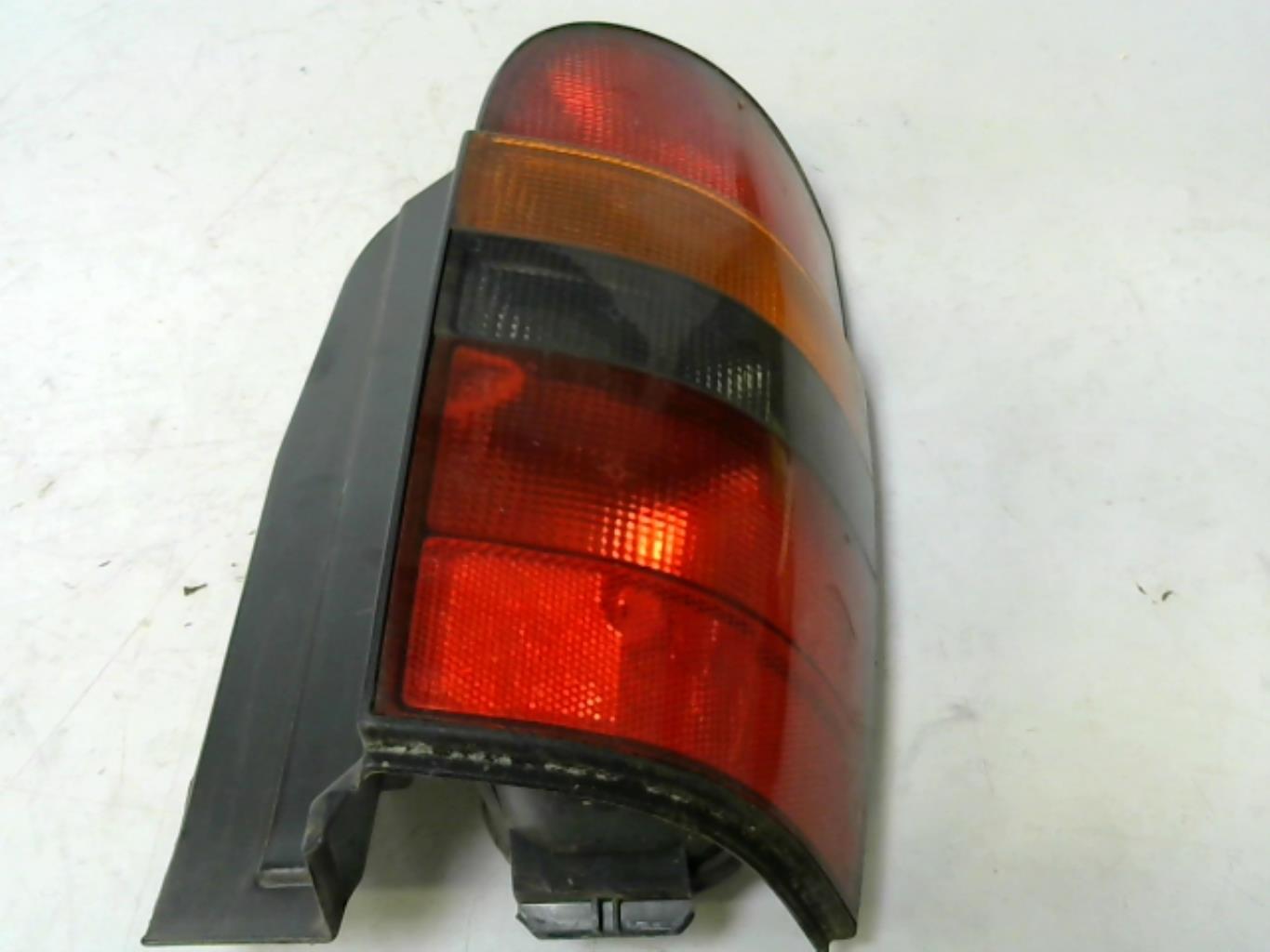 Fanale posteriore principale destro (luci) RENAULT ESPACE 2 PHASE 1 Diésel - 1