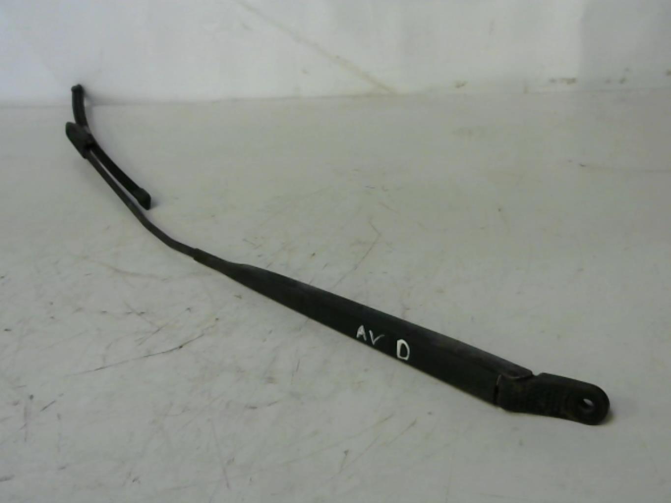 Braccio tergicristallo anteriore destro RENAULT CLIO 3 PHASE 1 Diésel - 1