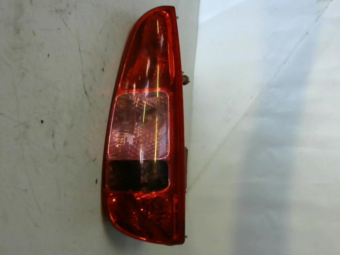 Fanale posteriore principale destro (luci) PEUGEOT 807 Diésel - 1