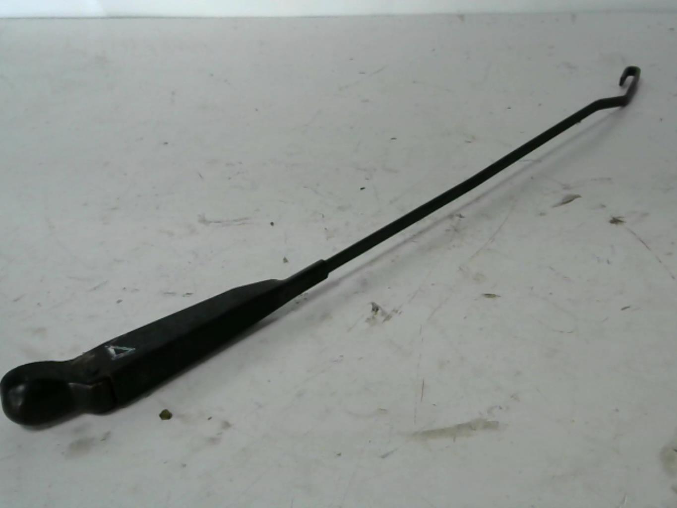 Braccio tergicristallo anteriore destro RENAULT CLIO 2 CAMPUS PHASE 1 Diésel - 1