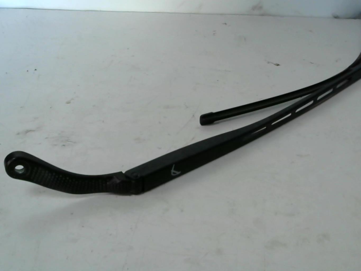 Braccio tergicristallo anteriore destro PEUGEOT 307 PHASE 2 Diésel - 1
