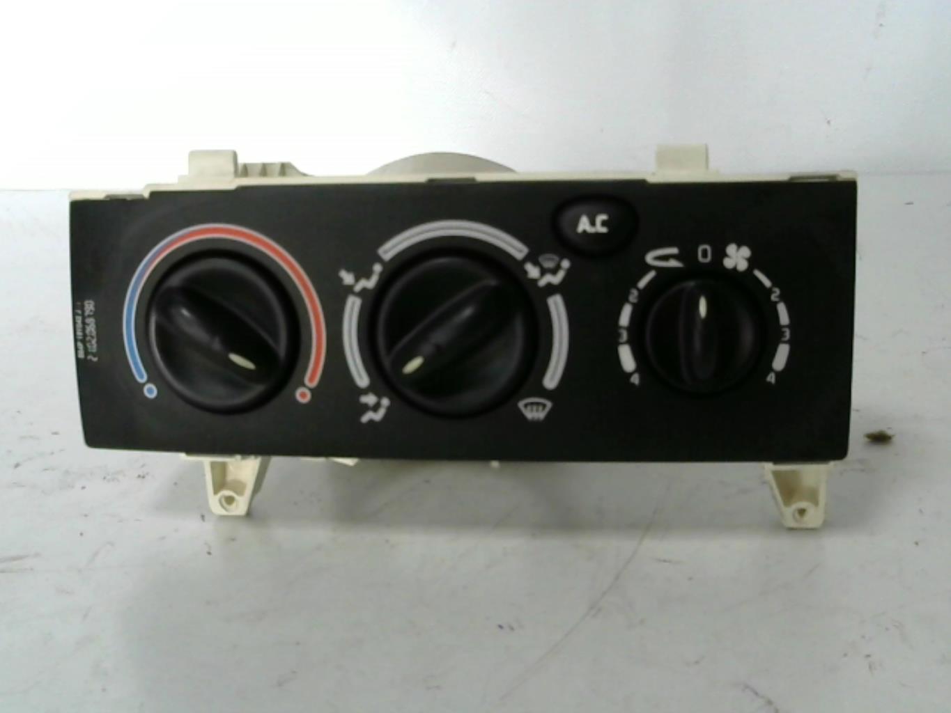 Commande chauffage RENAULT MEGANE 1 PHASE 2 Diesel - 1