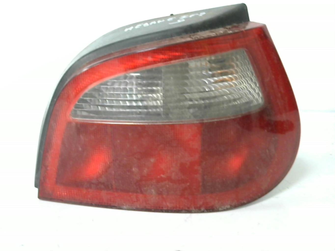 Fanale posteriore principale destro (luci) RENAULT MEGANE 1 PHASE 2 Diésel - 1