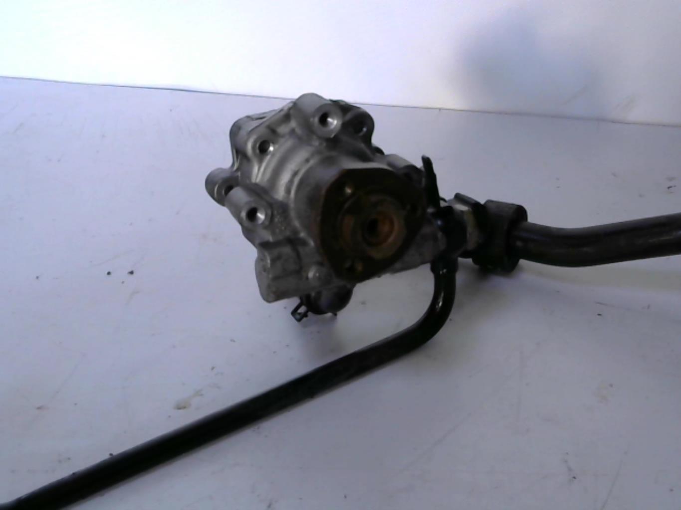 Pompa sterzo VOLKSWAGEN GOLF 4 Gasolina - 1