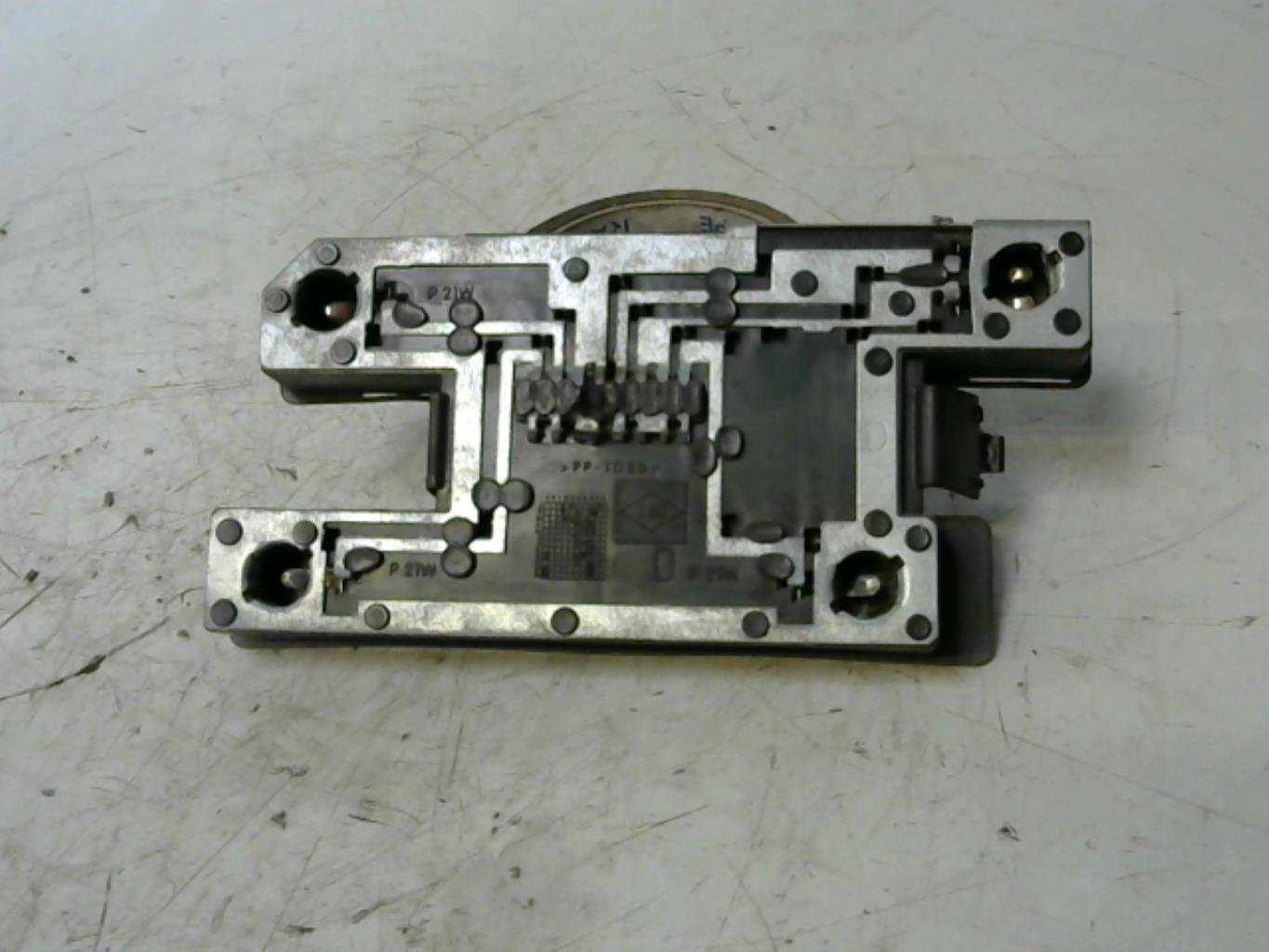 Base portalampade fanale posteriore destro RENAULT CLIO 1 PHASE 3 Diésel - 1