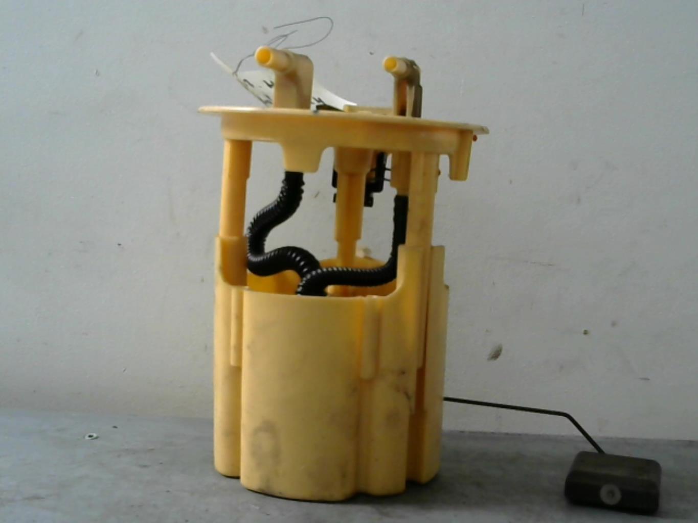 Pompe à carburant PEUGEOT 307  - 1