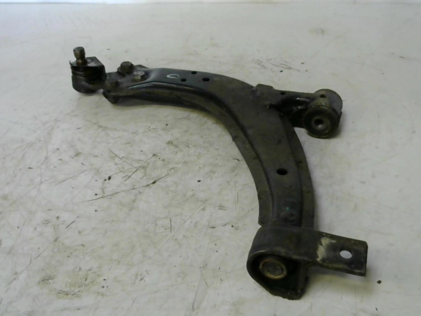Triangolo inferiore anteriore destro PEUGEOT 306 PHASE 1 Diésel - 1
