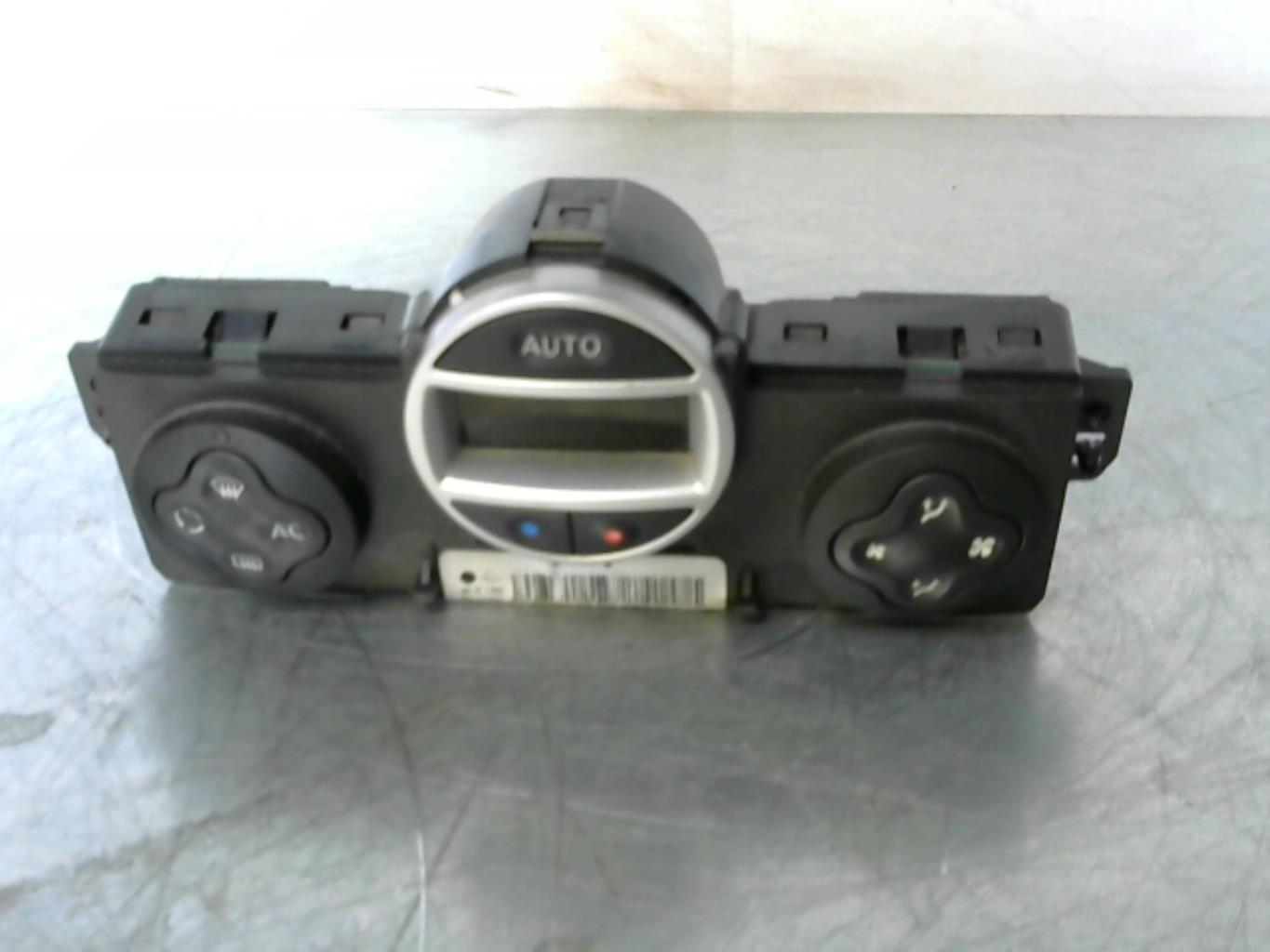 Commande chauffage RENAULT CLIO 3 PHASE 2 Diesel - 1