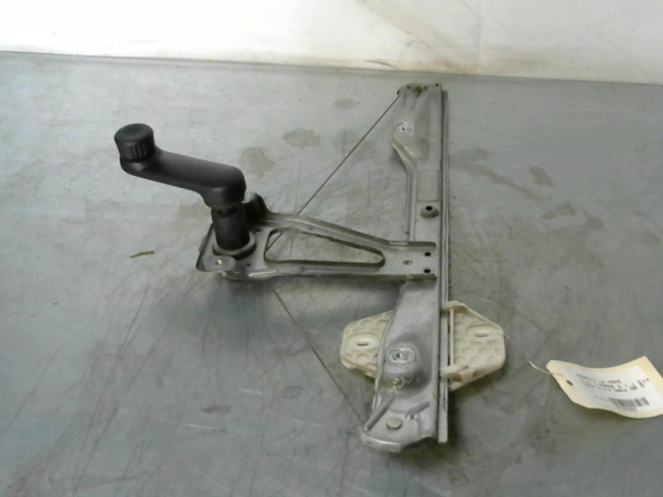 Alzacristalli manuale posteriore sinistro RENAULT CLIO 2 PHASE 2 Gasolina - 1