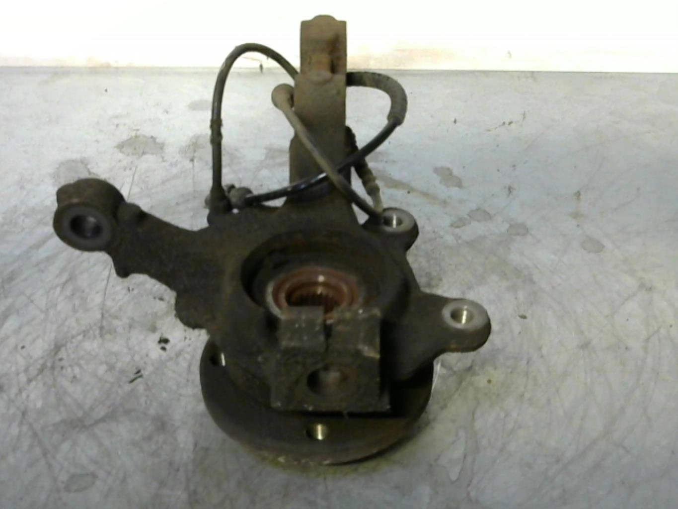 Mozzo anteriore sinistro RENAULT TWINGO 2 PHASE 1  - 1