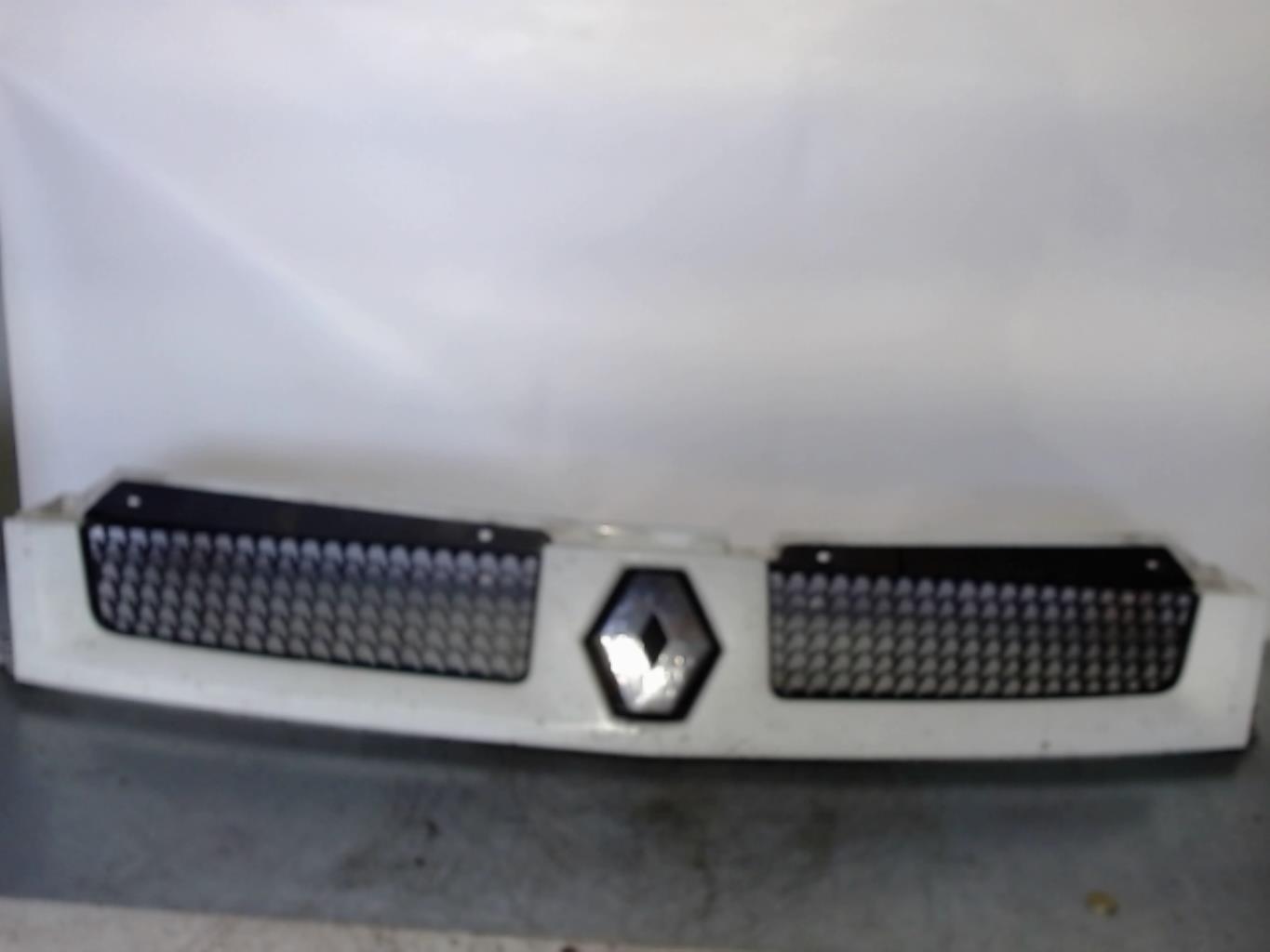 Calandre RENAULT MASTER 2 PHASE 2  - 1