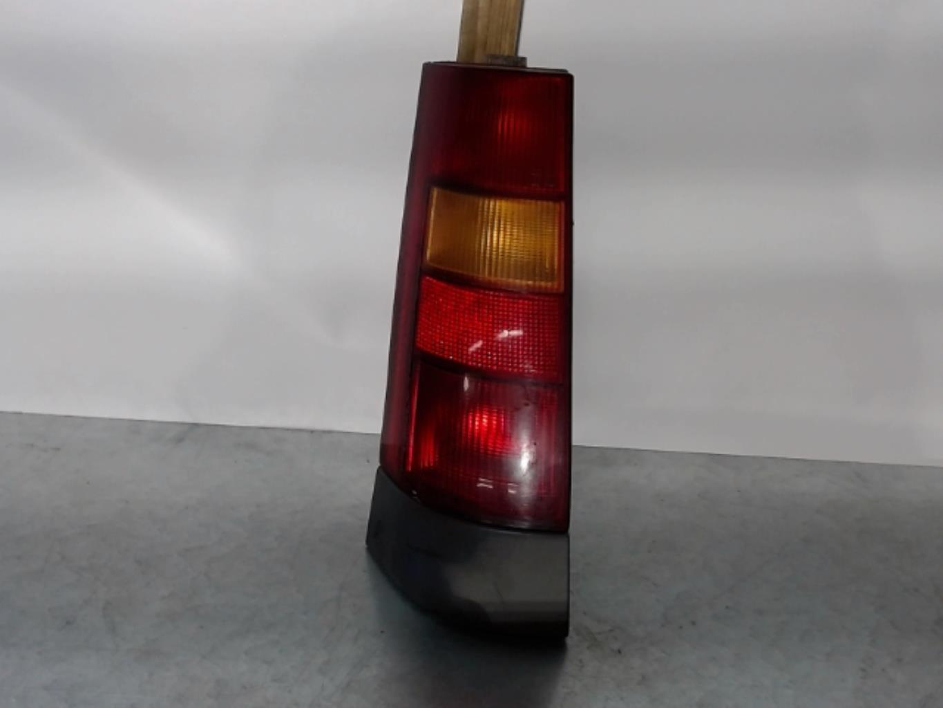 Fanale posteriore principale sinistro (luci) RENAULT SUPER 5 Gasolina - 1