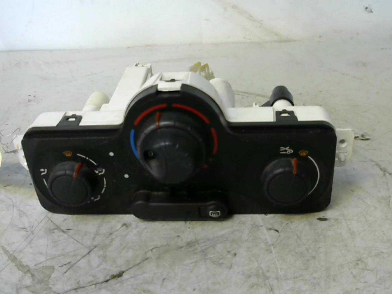 Commande chauffage RENAULT CLIO 3 PHASE 2 Diesel - 1