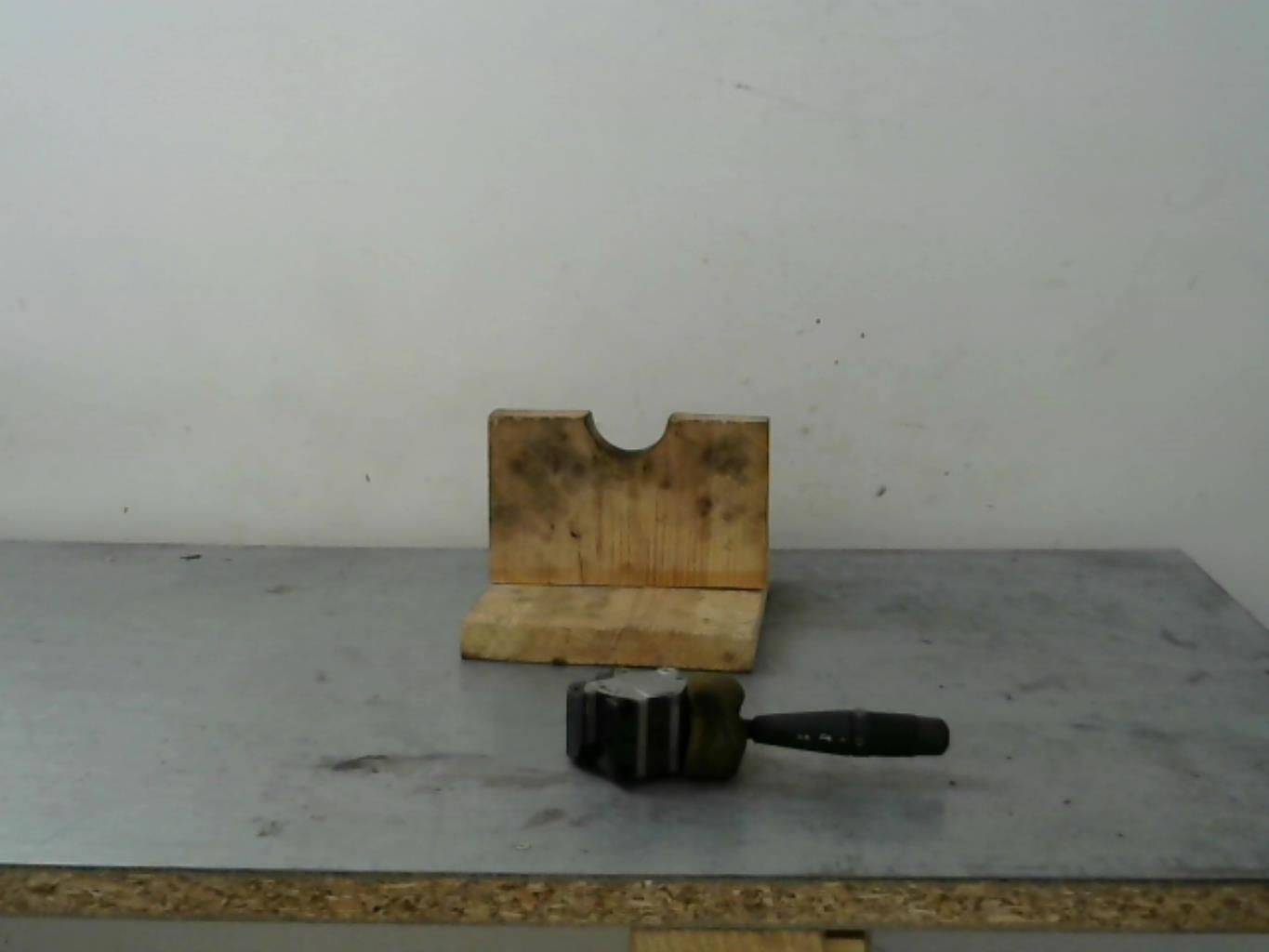 Commodo phare PEUGEOT 405  - 1