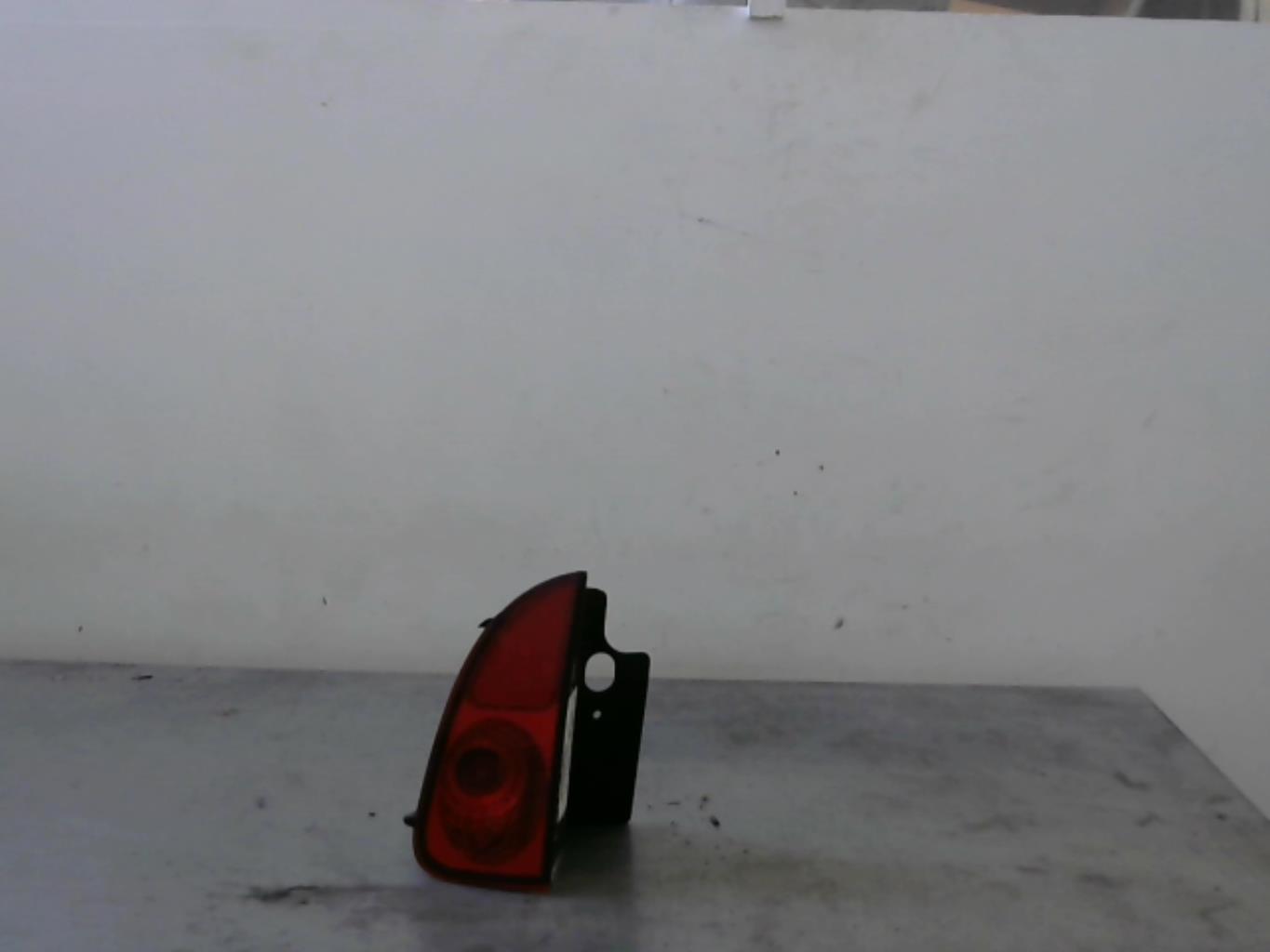 Feu arriere secondaire gauche (feux) RENAULT ESPACE 4 PHASE 1  - 1