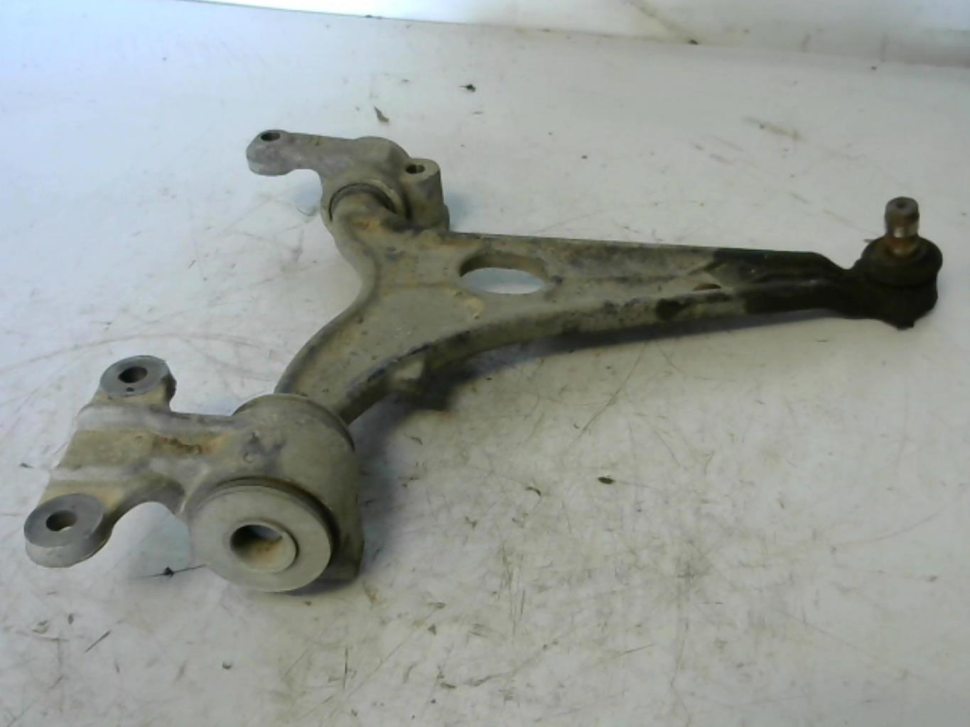 Triangolo inferiore anteriore destro PEUGEOT EXPERT 2 Diésel - 1