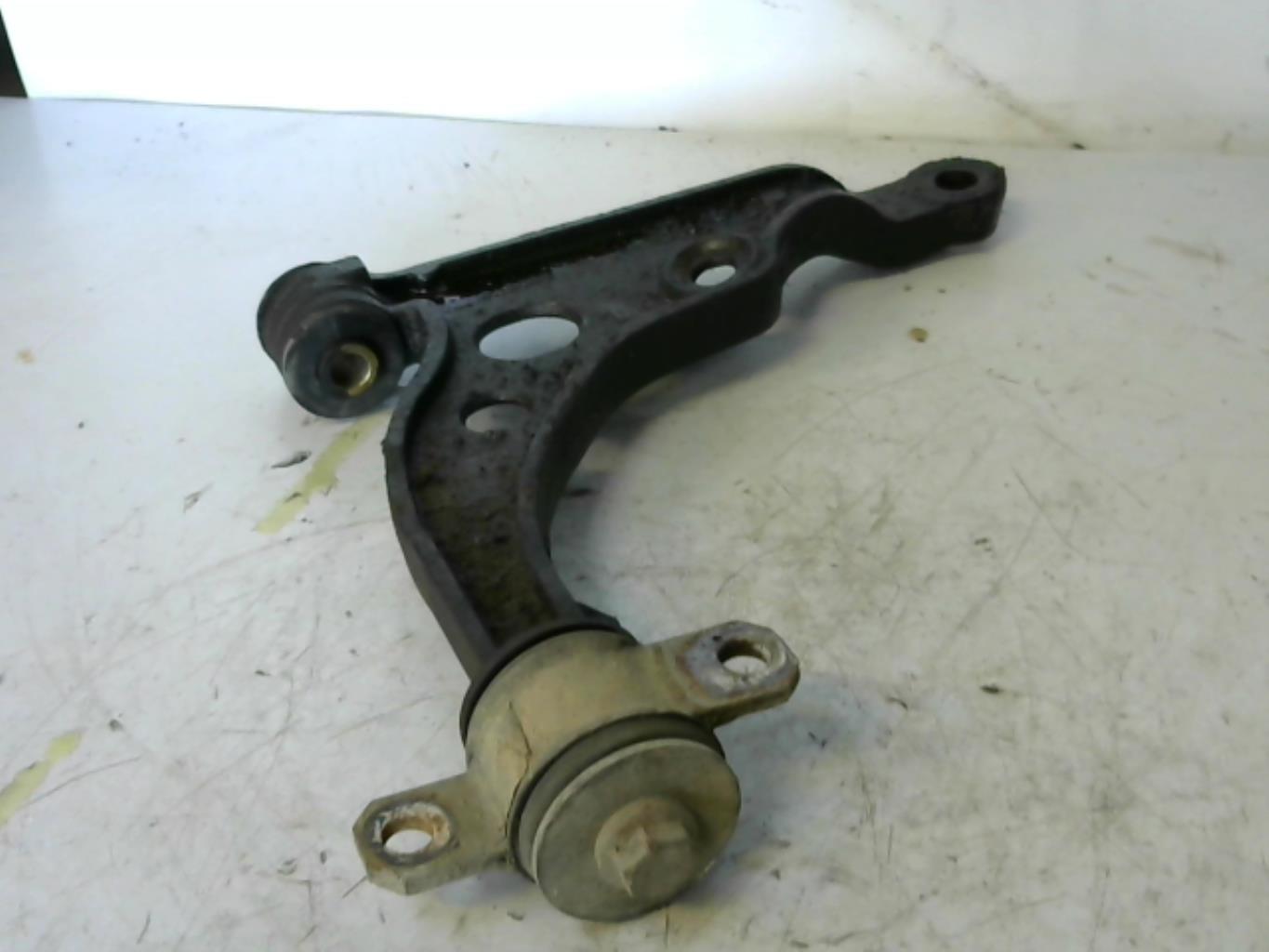Triangolo inferiore anteriore destro PEUGEOT BOXER 2 Diésel - 1