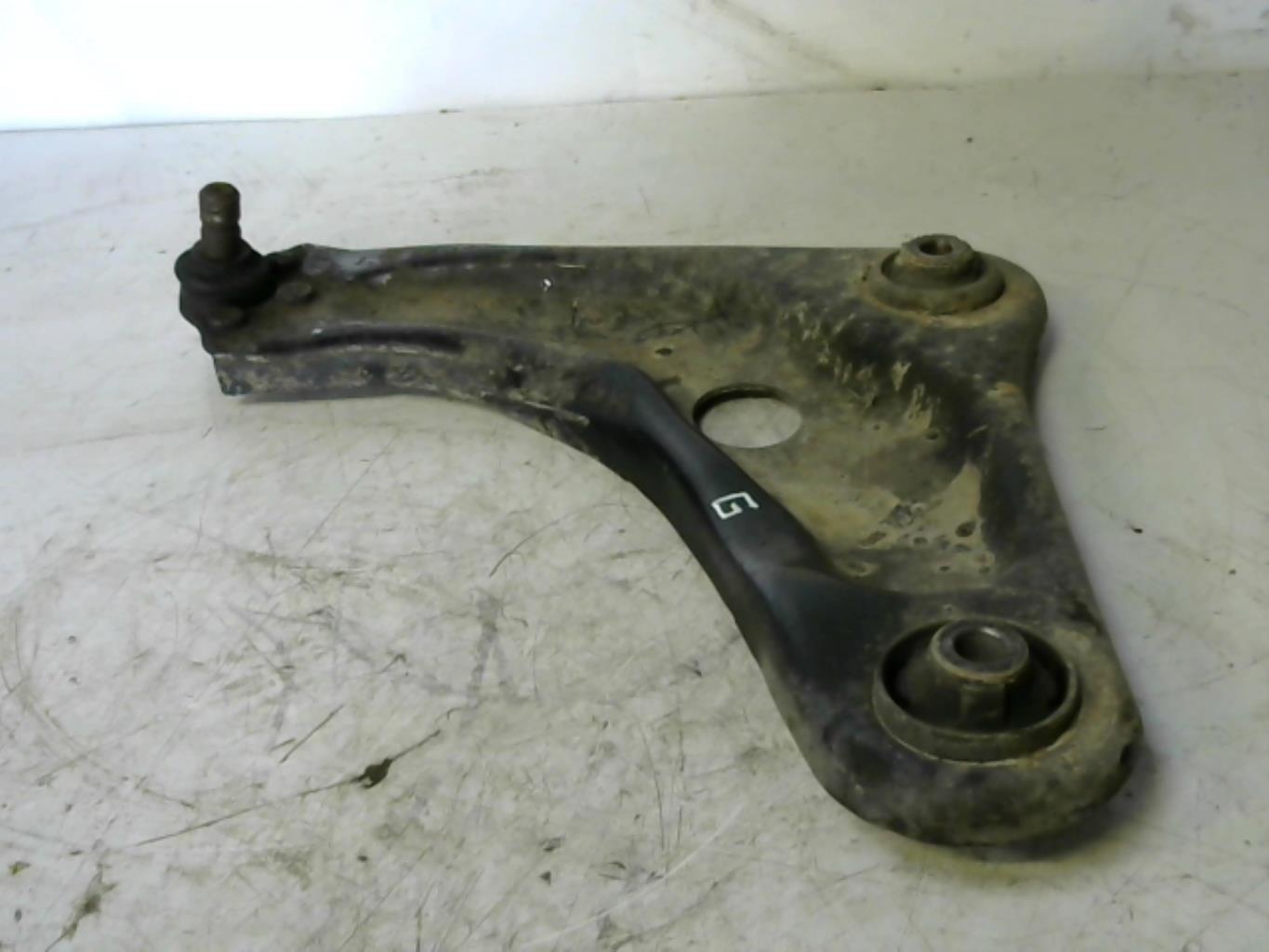Triangolo inferiore anteriore sinistro CITROEN C3 PICASSO PHASE 1 Diésel - 1