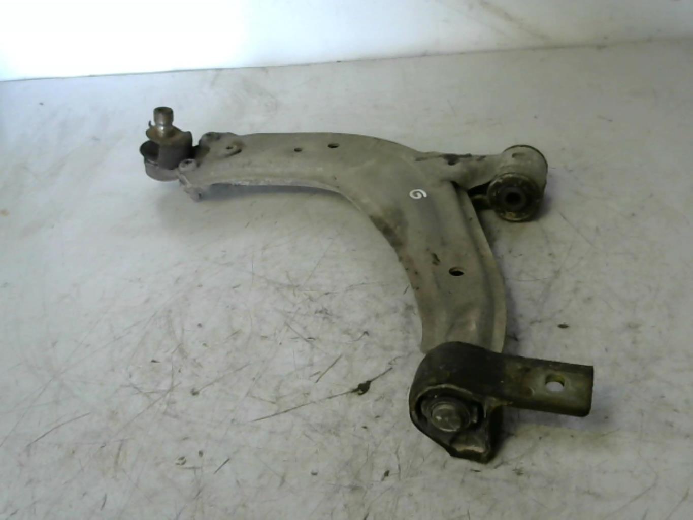 Triangolo inferiore anteriore sinistro CITROEN XSARA PHASE 2 Gasolina - 1
