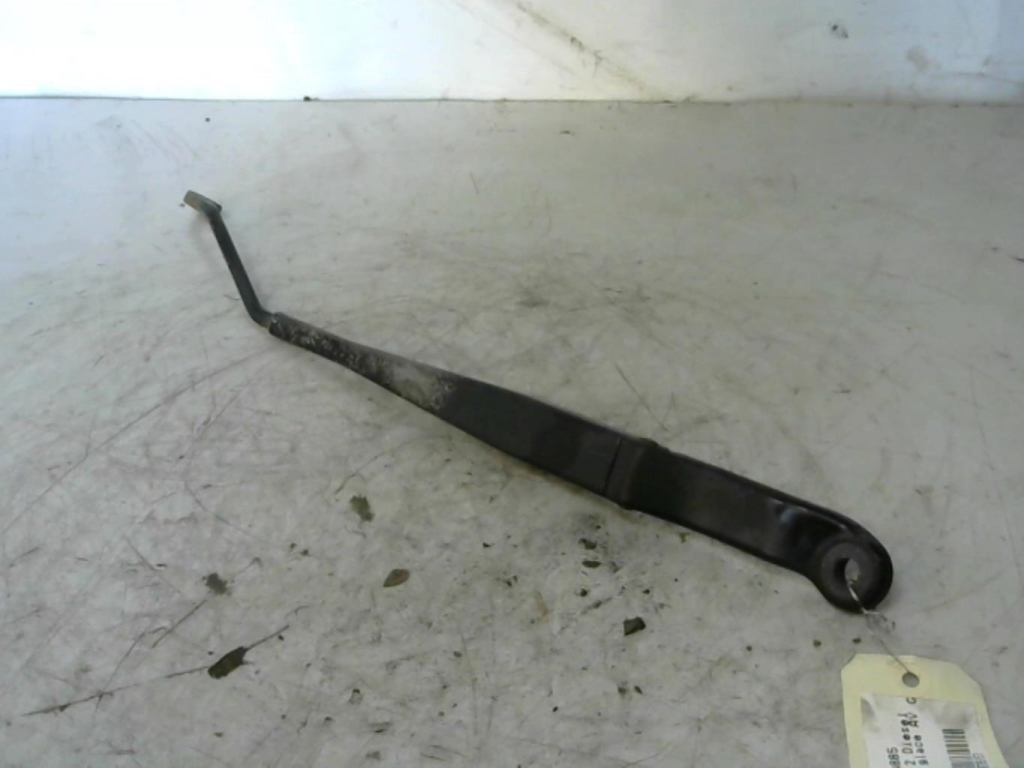 Braccio tergicristallo anteriore sinistro PEUGEOT 406 PHASE 2 Diésel - 1