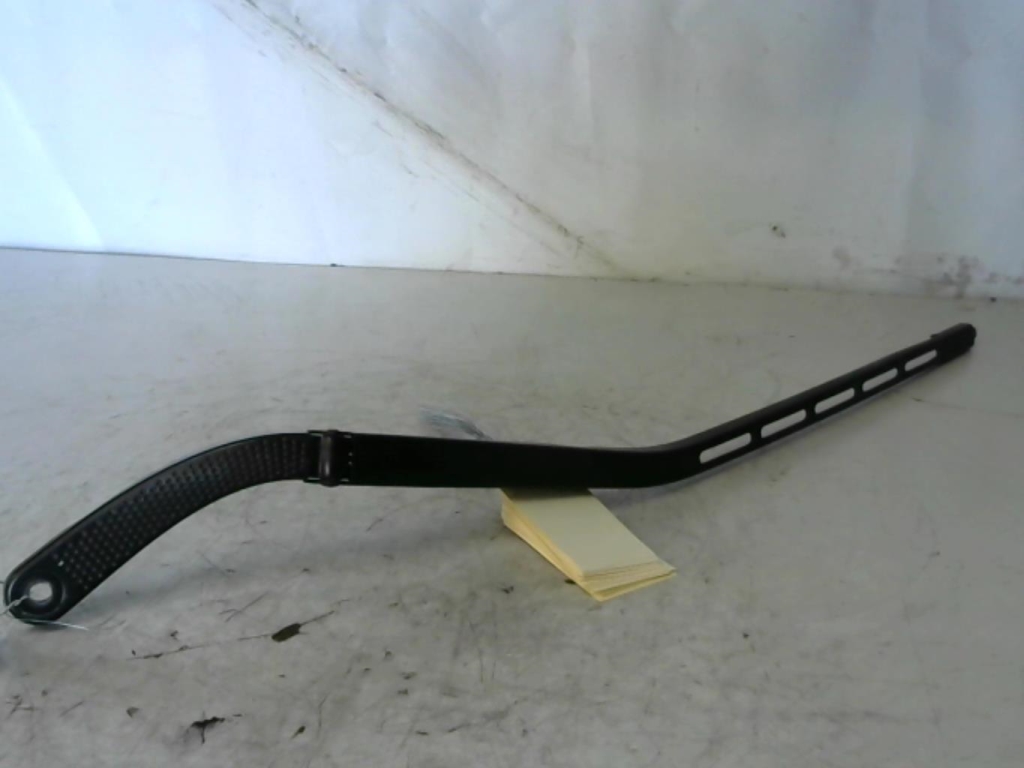 Braccio tergicristallo anteriore sinistro PEUGEOT 307 PHASE 2 CABRIOLET Diésel - 1