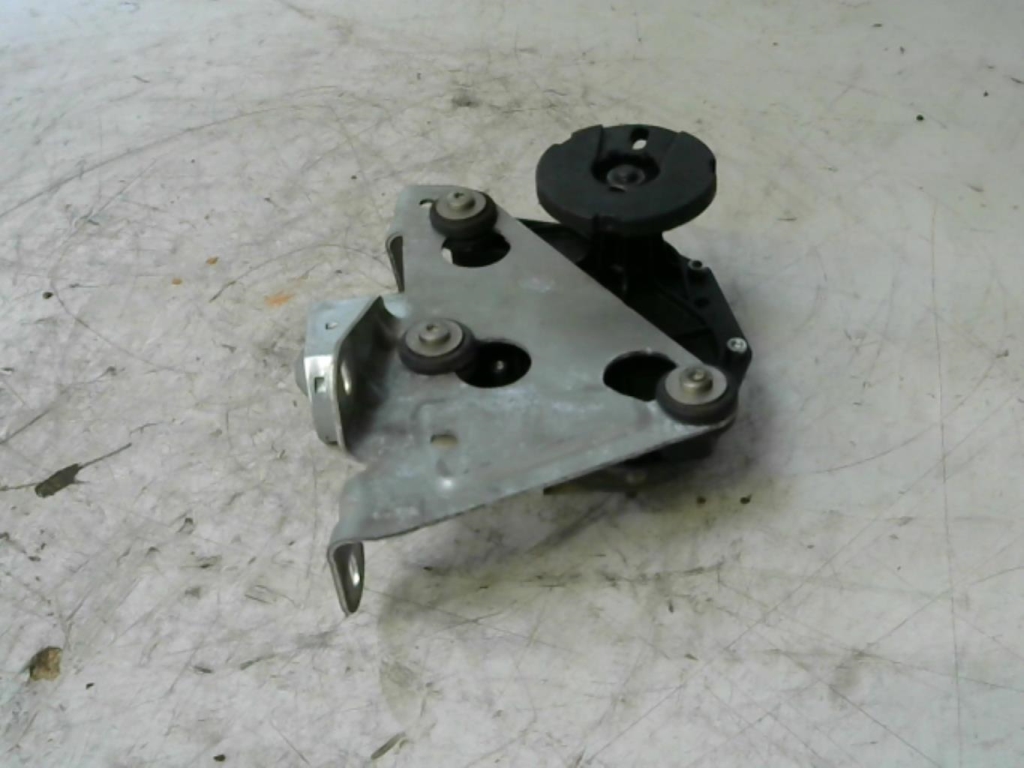 Motore tergicristallo posteriore PEUGEOT 407 PHASE 1 BREAK Diésel - 1