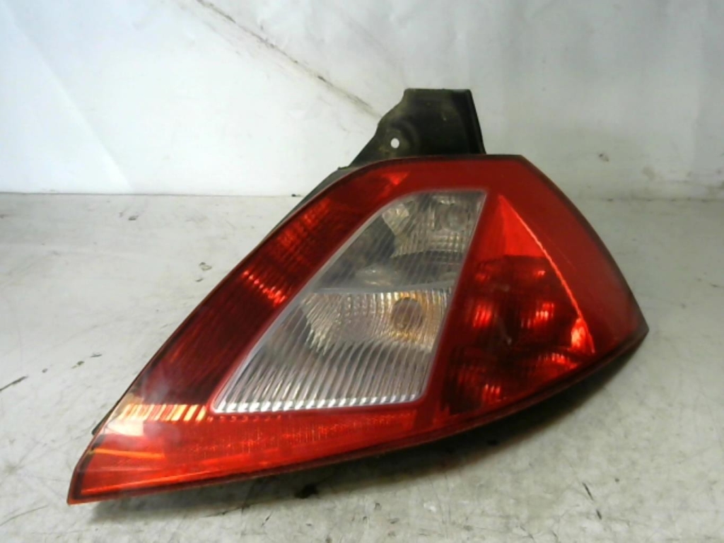 Fanale posteriore principale destro (luci) RENAULT MEGANE 2 PHASE 1 Diésel - 1