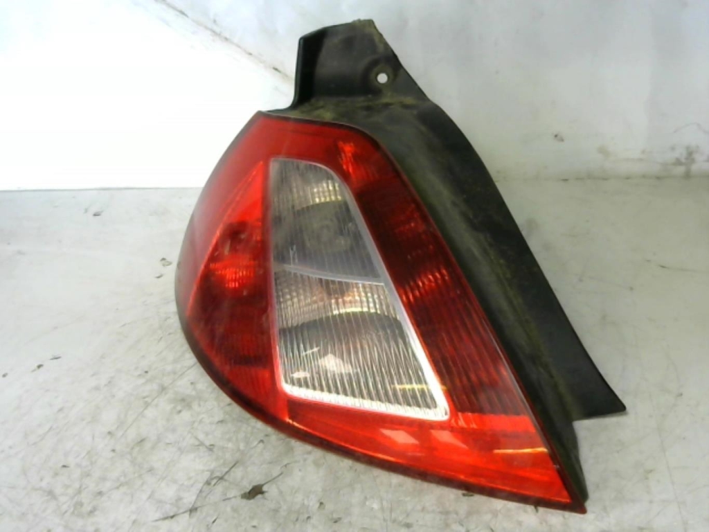 Fanale posteriore principale sinistro (luci) RENAULT MEGANE 2 PHASE 1 Diésel - 1