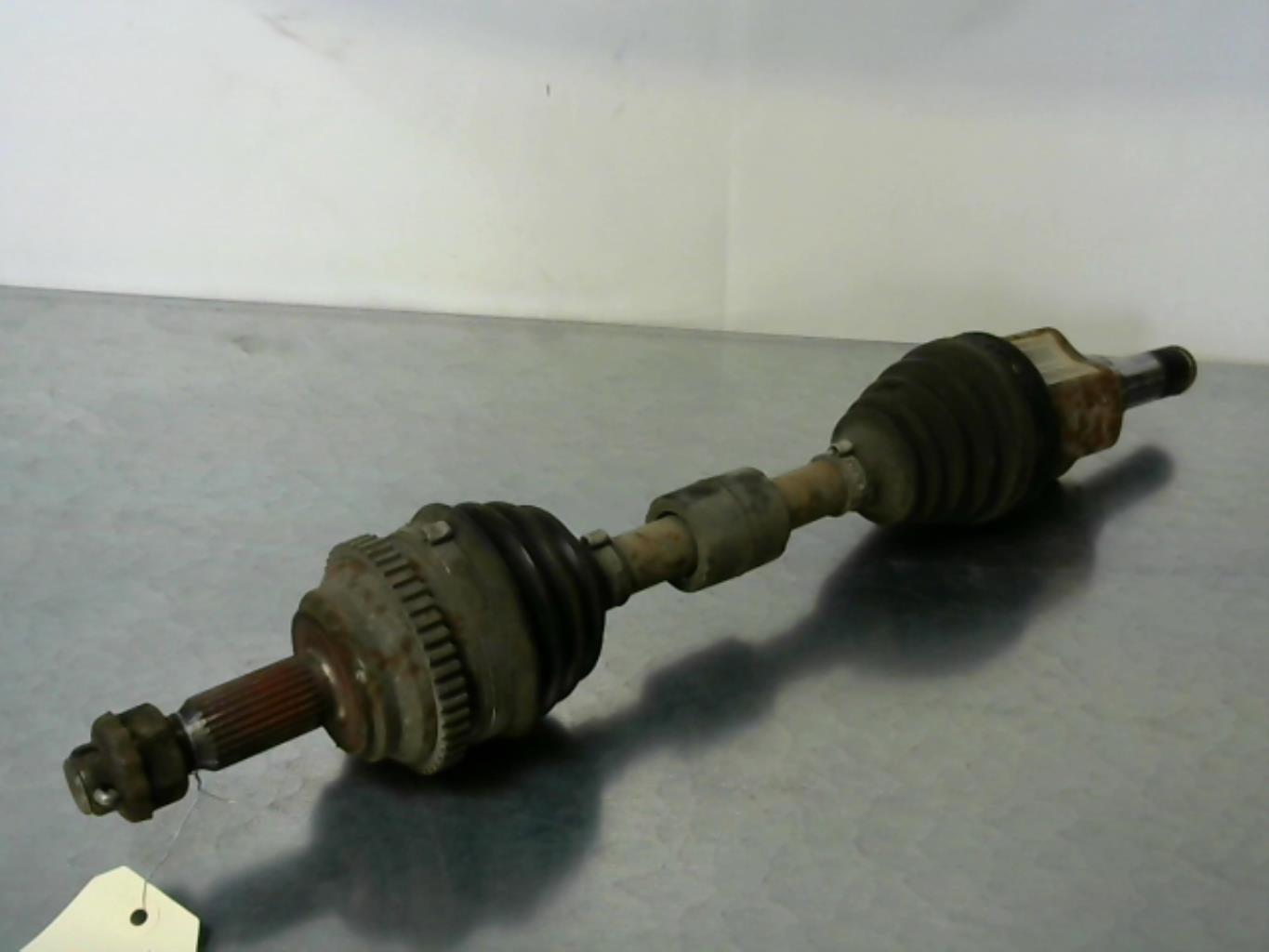 Cardan gauche (transmission) CHRYSLER PT CRUISER PHASE 1 BREAK Essence - 1