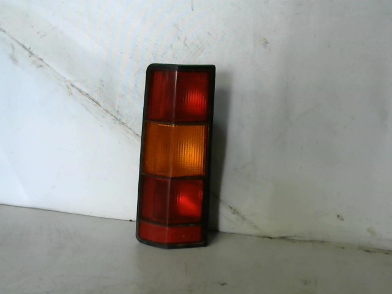 Fanale posteriore principale sinistro (luci) RENAULT EXPRESS PHASE 1 Gasolina - 1