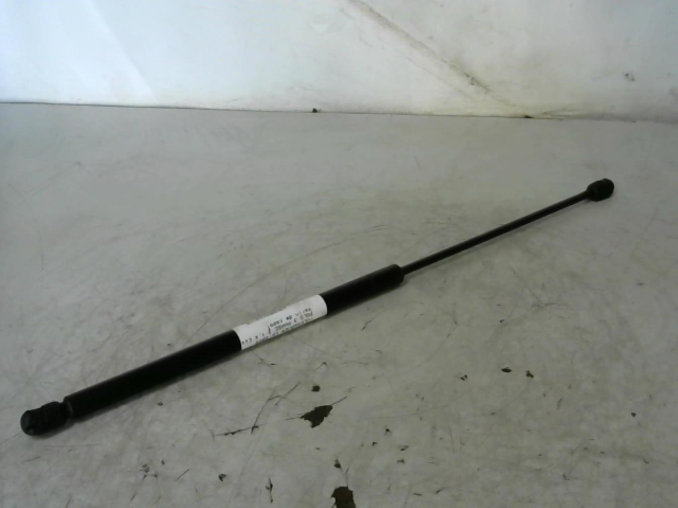 Verin de capot VOLKSWAGEN POLO 3 PHASE 2 Essence - 1
