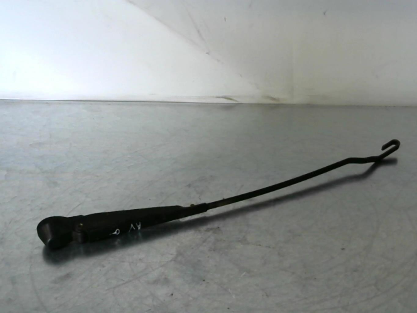 Braccio tergicristallo anteriore sinistro VOLKSWAGEN GOLF 2 Diésel - 1