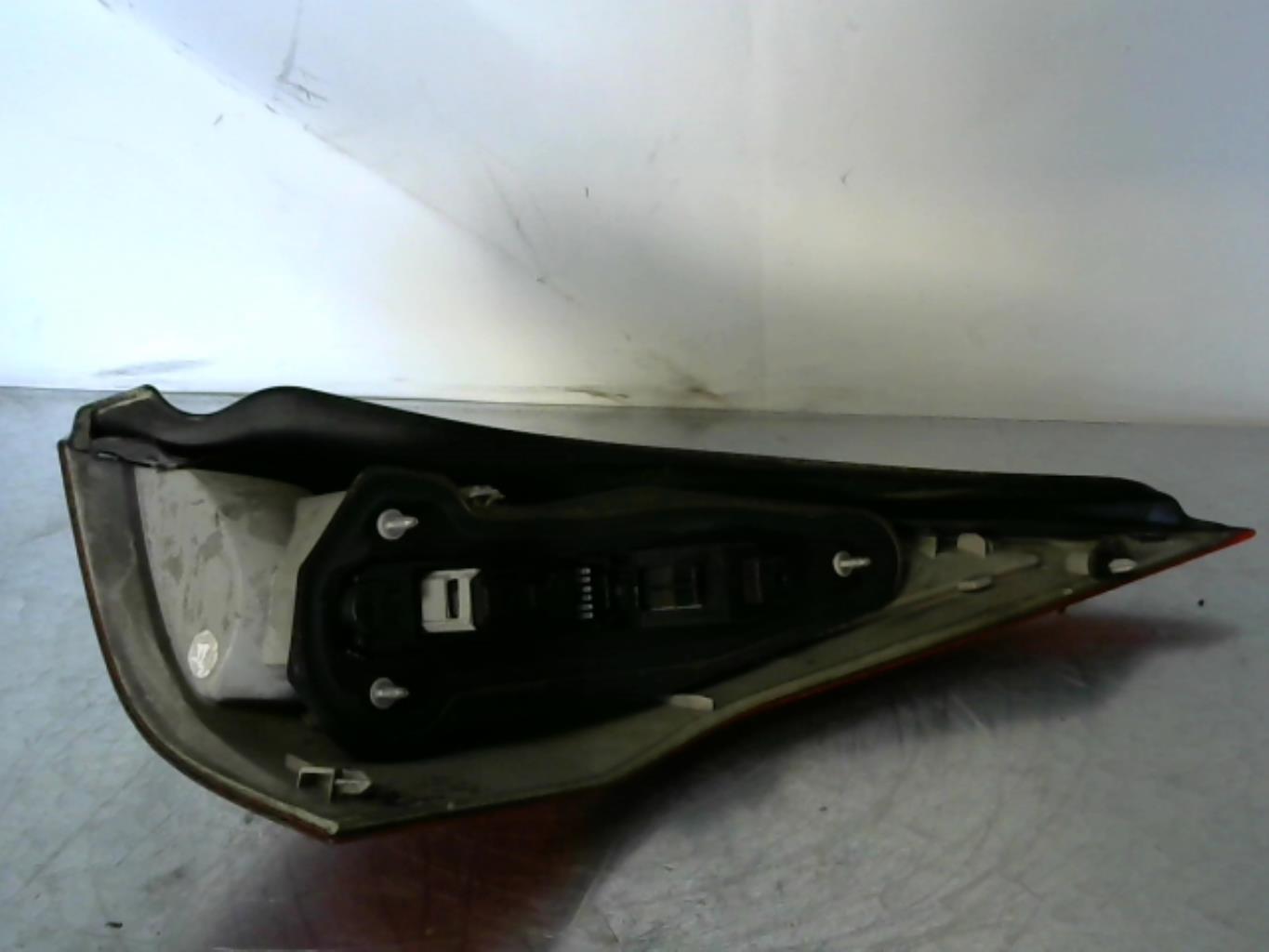 Fanale posteriore principale sinistro (luci) RENAULT MEGANE 2 PHASE 2 BREAK Diésel - 1