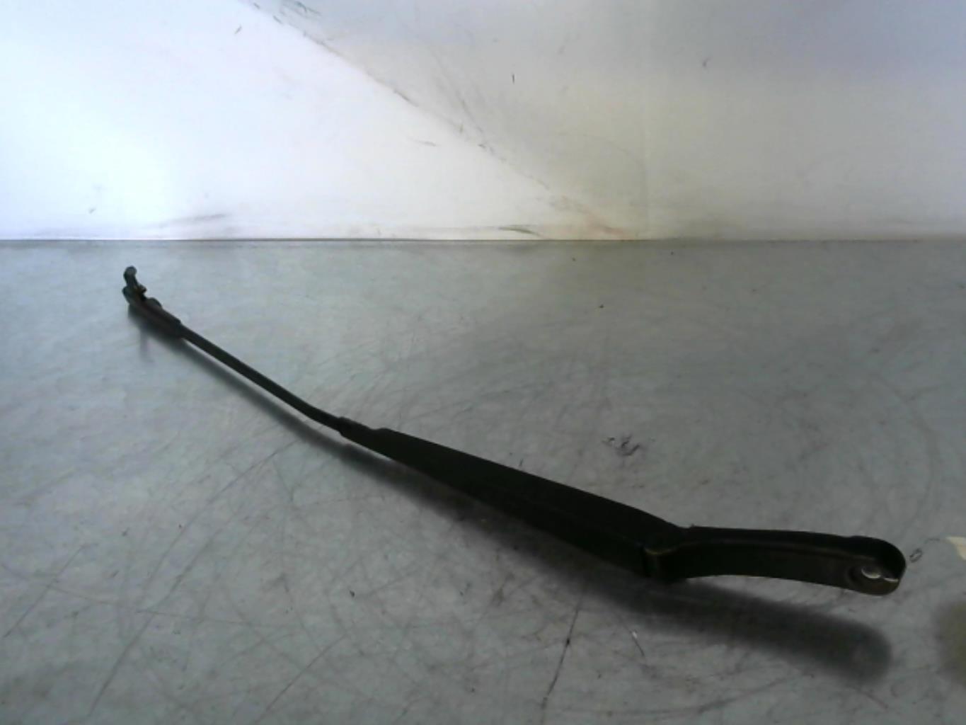 Braccio tergicristallo anteriore sinistro VOLKSWAGEN TOURAN 1 PHASE 1 Diésel - 1