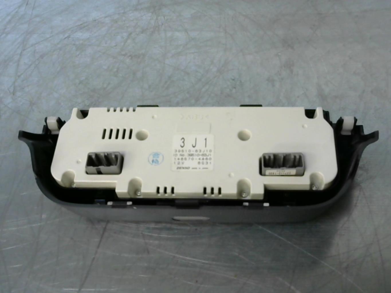 Commande chauffage SUZUKI SWIFT 3 Essence - 1
