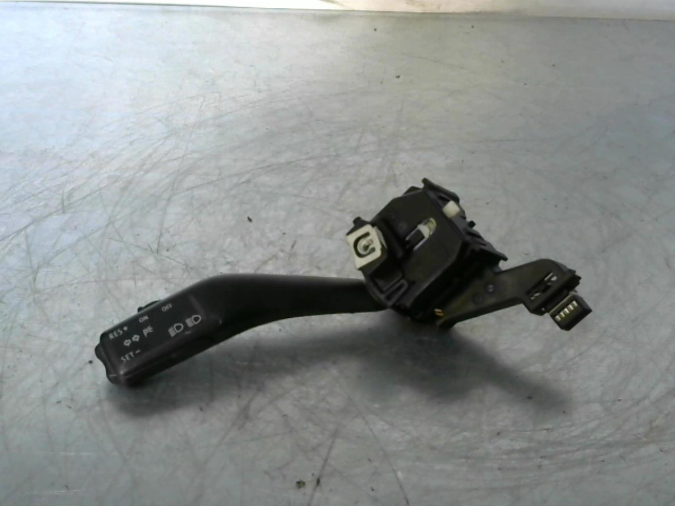 Commodo phare VOLKSWAGEN TOURAN 1 PHASE 1 Diesel - 1