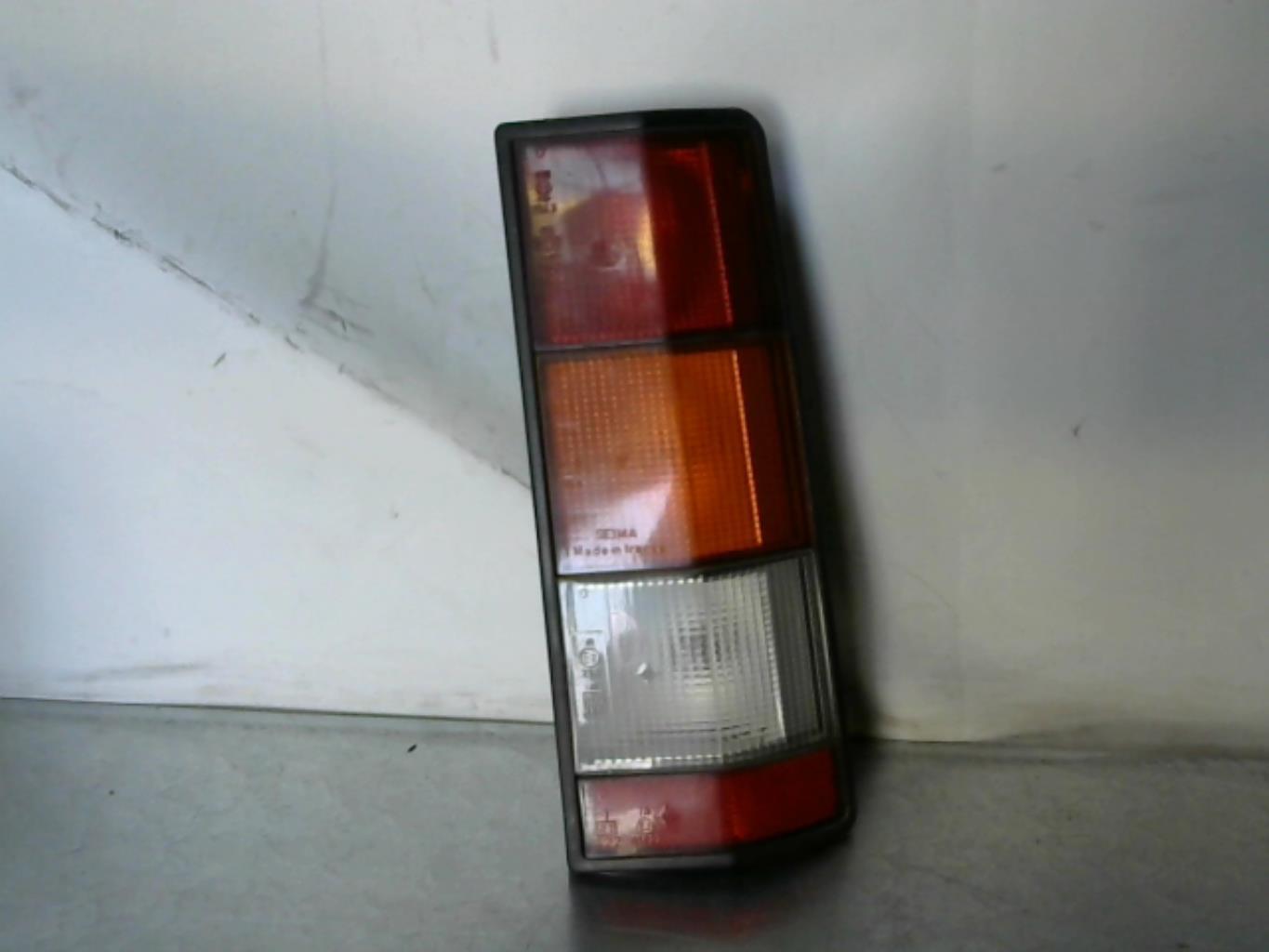 Fanale posteriore principale destro (luci) RENAULT EXPRESS PHASE 1 Gasolina - 1