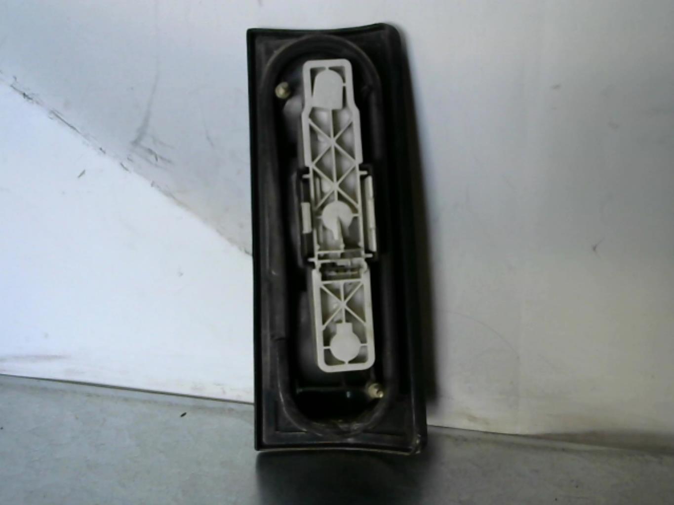 Fanale posteriore principale sinistro (luci) RENAULT EXPRESS PHASE 1 Gasolina - 1