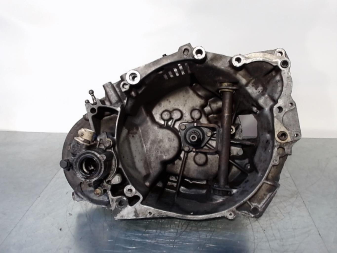 Boite de vitesses PEUGEOT 205  - 1